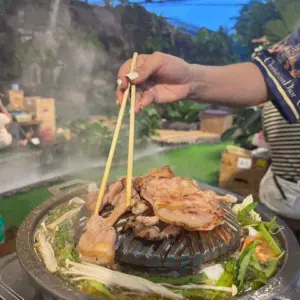 แซ่บโอชาหมูกะทะ หากิน ตระเวนกินตามอยาก https://hakin.space/