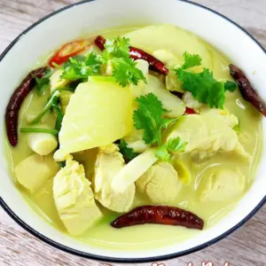 สูตรต้มข่าไก่