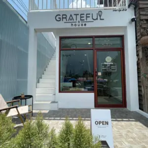 GRATEFUL house