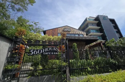 360 Hours Cafe & Bar